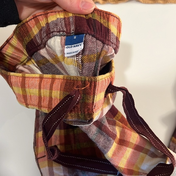 Pajama Set - Picture 2 of 4